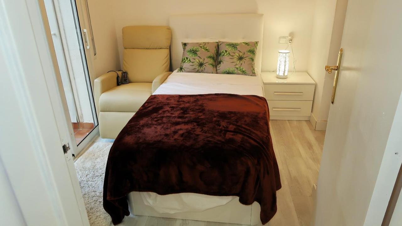 Entire Apartment , 2 Bedrooms Newly Remodeled Center Sitges Barcelona Exteriér fotografie
